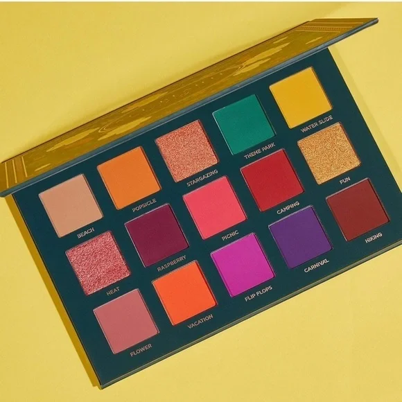 Ace Beaute Nostagia- Eye Shadow Palette. 15 shades - Picture 4 of 7